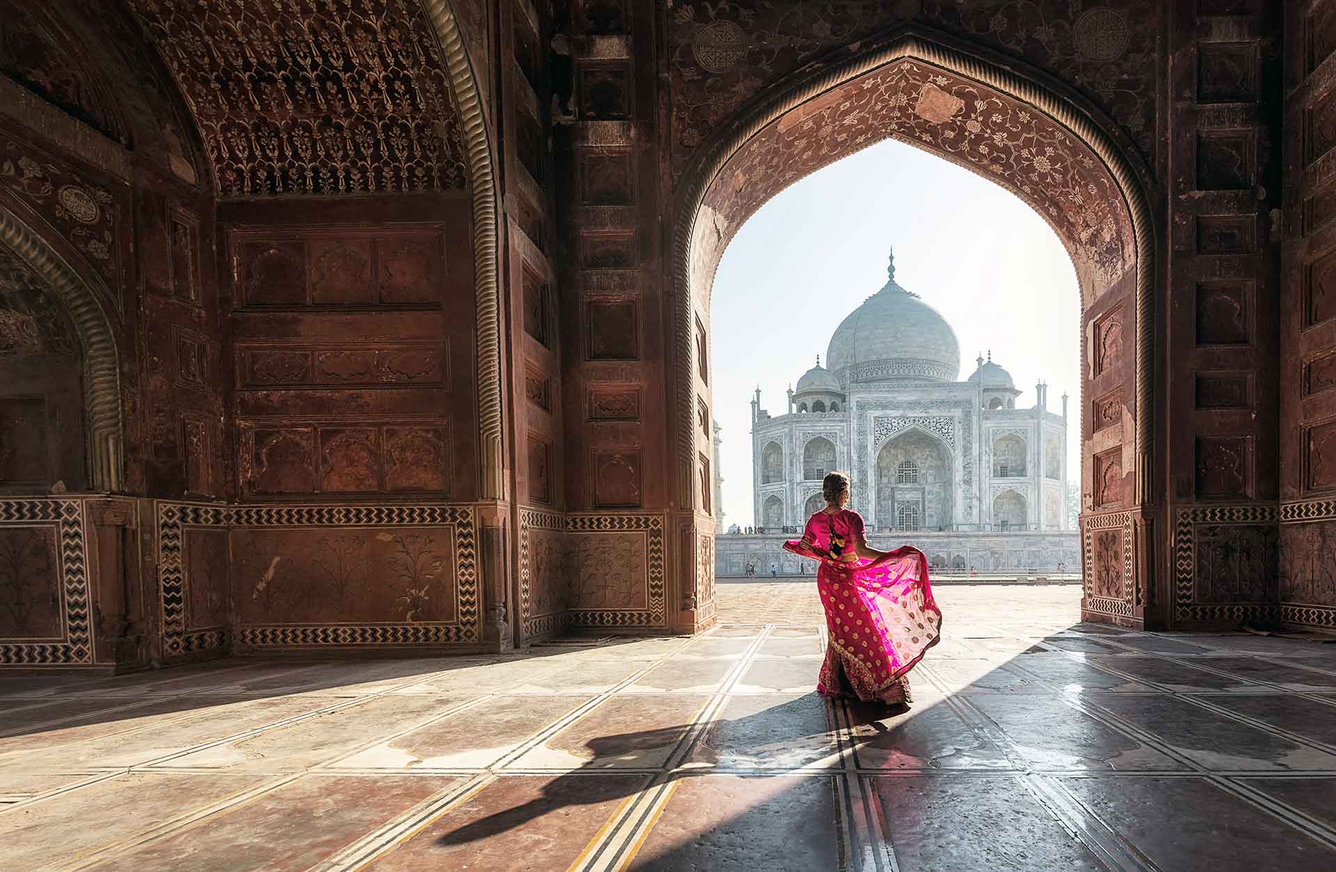 India - Triángulo de Oro -                 Vuelos Incluidos          Alojamiento Incluido          Traslados Incluidos      Actividades Incluidas    Pensión Completa          La Tierra de los Mil Colores          Descubre Taj Mahal       